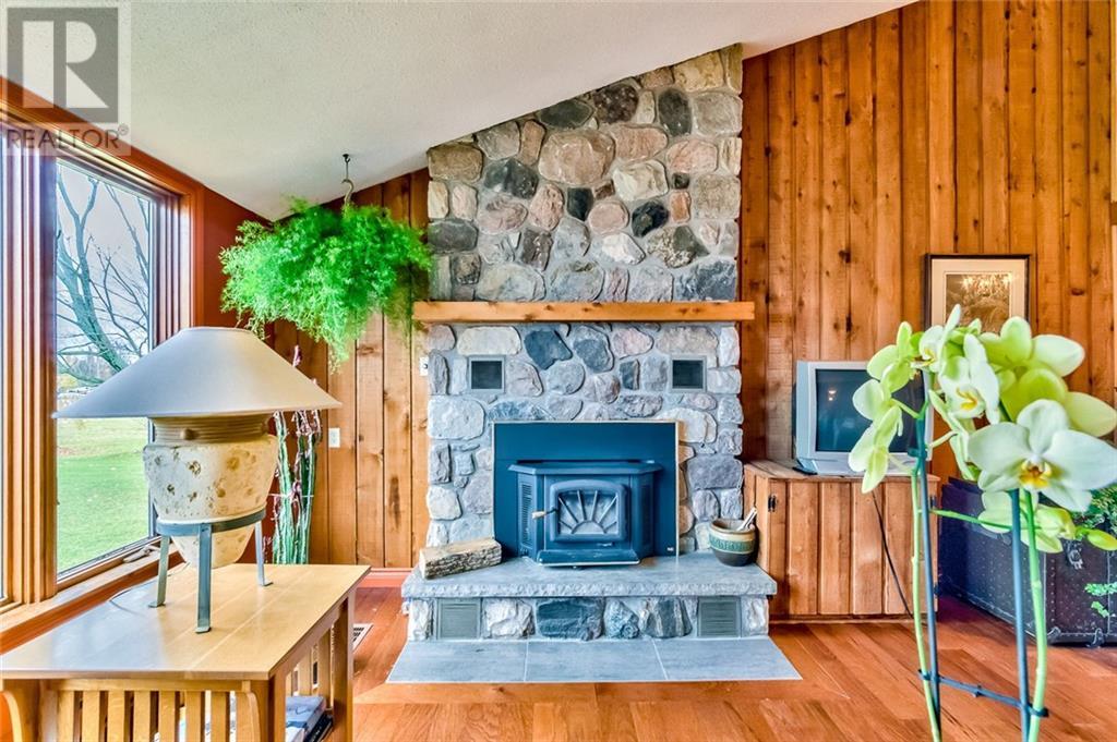 315 Wayside Drive, Perth, Ontario K7H 3C8 - Photo 6 - 1173542