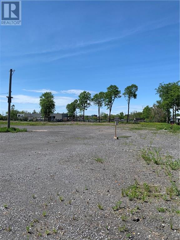 1591 Michael Street, Ottawa, Ontario K1B 3T5 - Photo 7 - 1194674