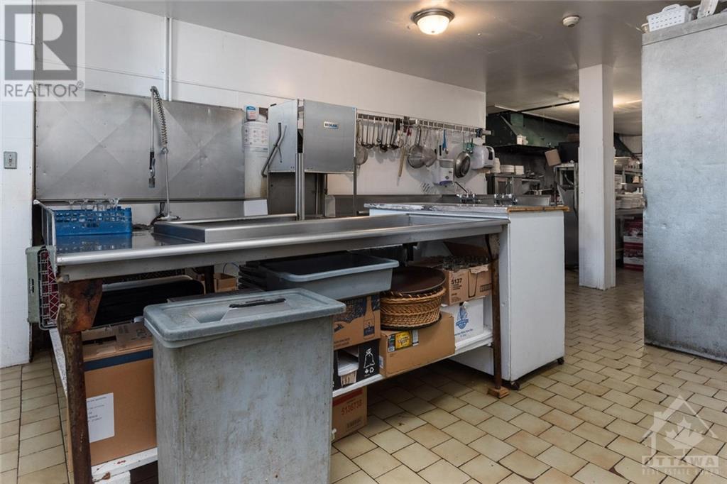 111 St Lawrence St Street, Merrickville, Ontario  K0G 1N0 - Photo 17 - 1206021