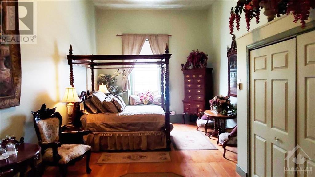 111 St Lawrence St Street, Merrickville, Ontario  K0G 1N0 - Photo 20 - 1206021