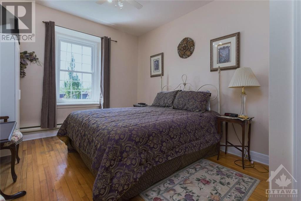 111 St Lawrence St Street, Merrickville, Ontario  K0G 1N0 - Photo 26 - 1206021