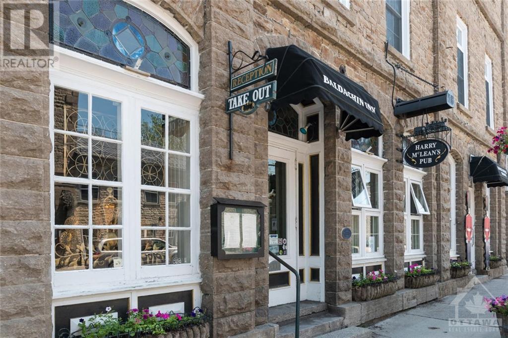 111 St Lawrence St Street, Merrickville, Ontario  K0G 1N0 - Photo 3 - 1206021