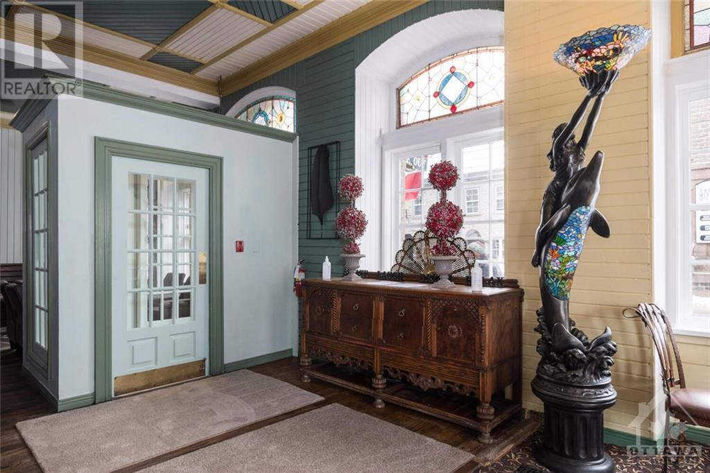 111 St Lawrence St Street, Merrickville, Ontario  K0G 1N0 - Photo 5 - 1206021