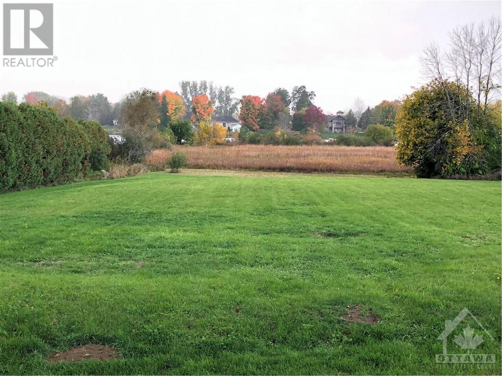 1500 River Road, Ottawa, Ontario  K4M 1B4 - Photo 1 - 1215801