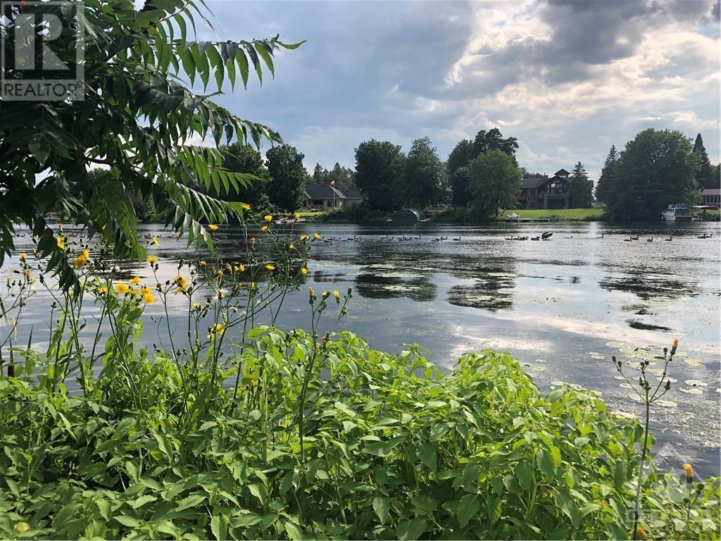 1500 River Road, Ottawa, Ontario  K4M 1B4 - Photo 3 - 1215801