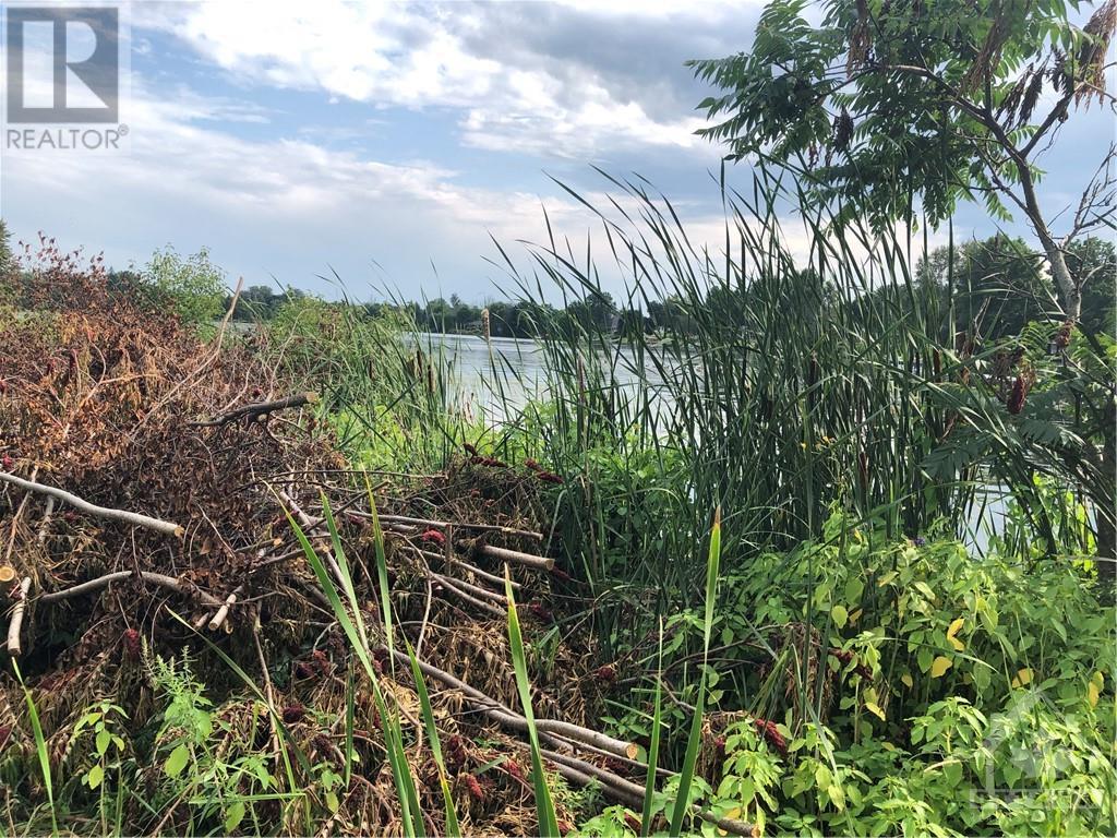 1500 River Road, Ottawa, Ontario  K4M 1B4 - Photo 4 - 1215801