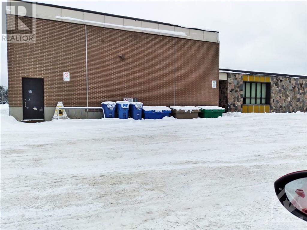 12 Avon Road, Deep River, Ontario  K0J 1P0 - Photo 9 - 1223807