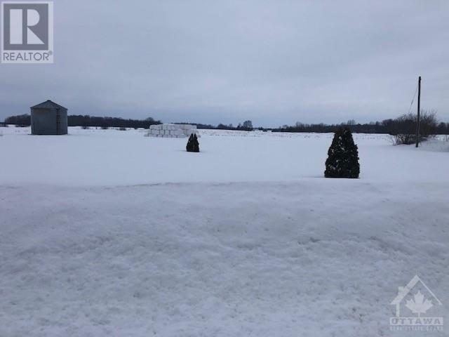 L4c1 County 5 Road, Winchester, Ontario K0C 2L0 - Photo 2 - 1228333