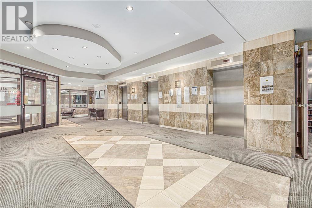 199 Kent Street Unit#2409, Ottawa, Ontario K2P 2K8 - Photo 2 - 1229185