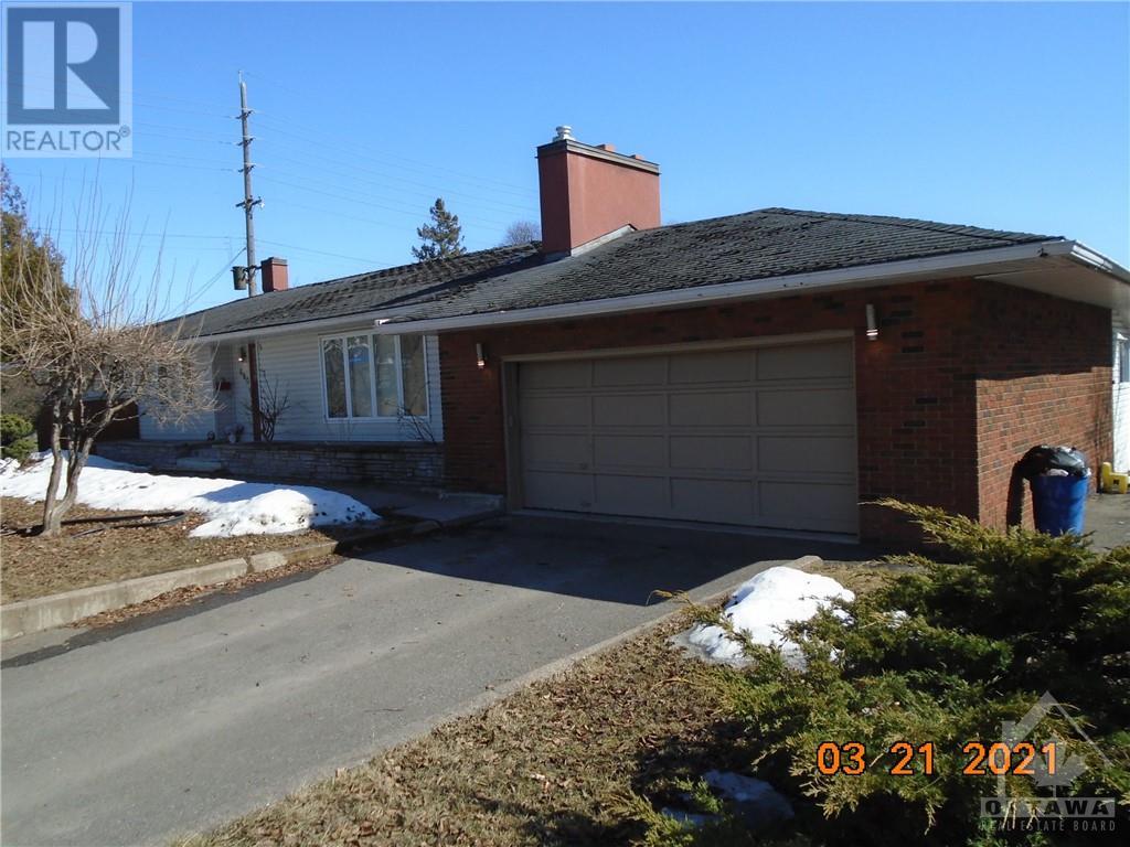 680 Paul Avenue, Ottawa, Ontario K1K 0X9 - Photo 2 - 1232777