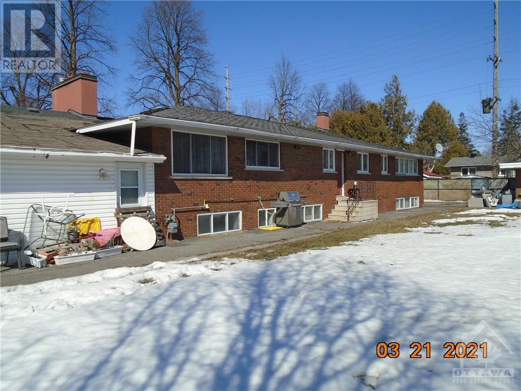 680 Paul Avenue, Ottawa, Ontario K1K 0X9 - Photo 5 - 1232777