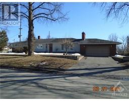 680 PAUL AVENUE, ottawa, Ontario