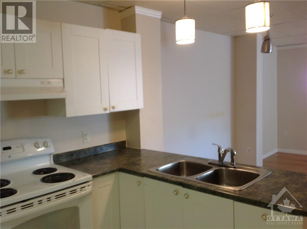 160 Mackay Street, Pembroke, Ontario K8A 1C1 - Photo 11 - 1233277