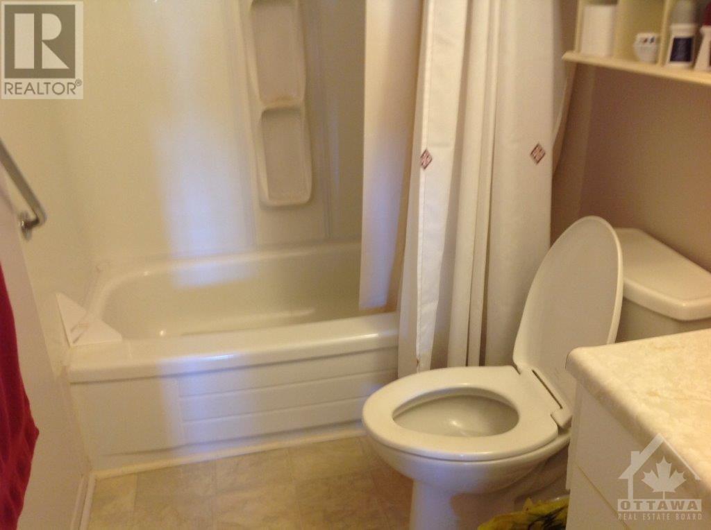 160 Mackay Street, Pembroke, Ontario K8A 1C1 - Photo 16 - 1233277