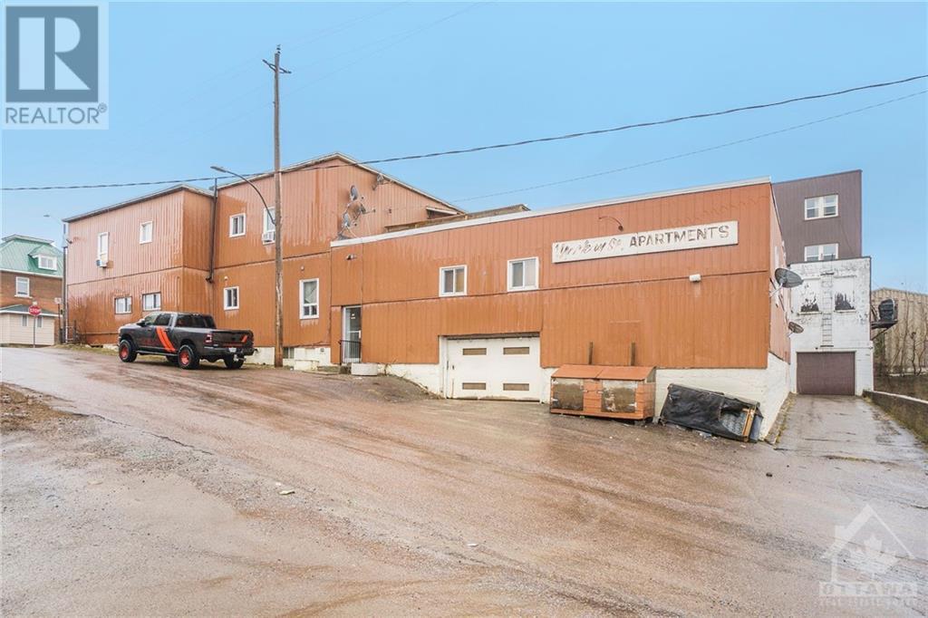 160 Mackay Street, Pembroke, Ontario K8A 1C1 - Photo 30 - 1233277