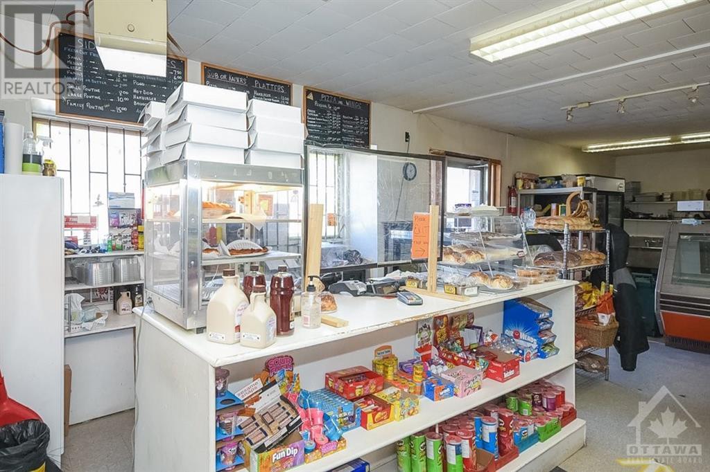 9645 Highway 15 Highway, Smiths Falls, Ontario K7A 4S7 - Photo 5 - 1232416