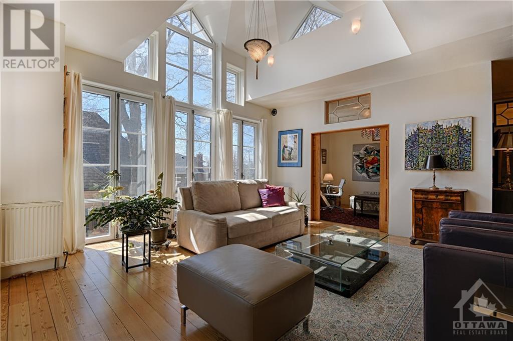 26 Rideau Terrace, Ottawa, Ontario K1M 2A1 - Photo 3 - 1234471