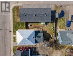 245 STEWART STREET, renfrew, Ontario