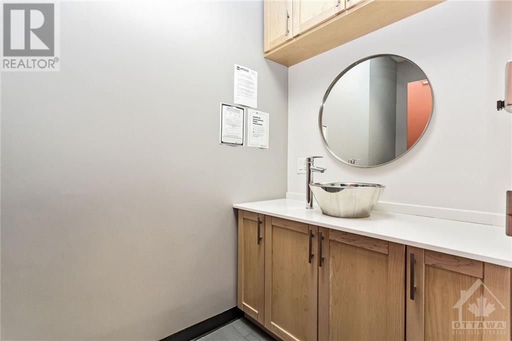 2310 St Laurent Boulevard Unit#105-106, Ottawa, Ontario K1G 5H9 - Photo 11 - 1237097