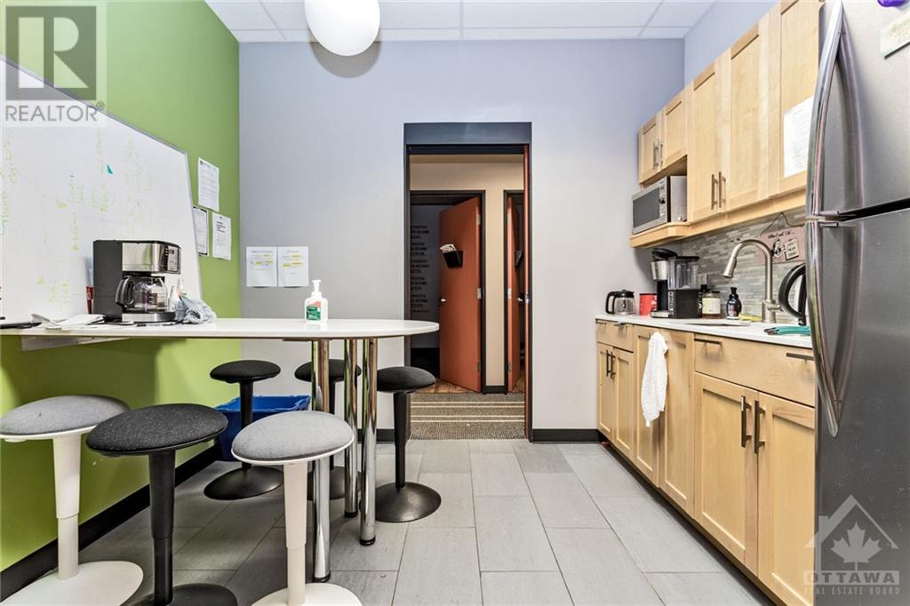 2310 St Laurent Boulevard Unit#105-106, Ottawa, Ontario K1G 5H9 - Photo 13 - 1237097