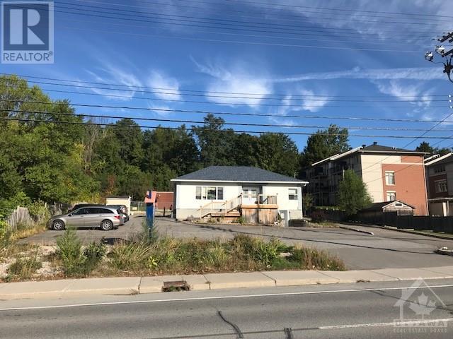 789 Montreal Road, Ottawa, Ontario K1K 0S9 - Photo 4 - 1237309