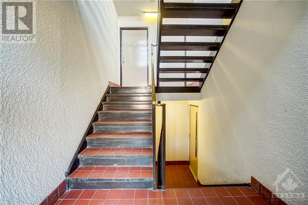 10 Tormey Street, Ottawa, Ontario K1N 5V8 - Photo 6 - 1236507