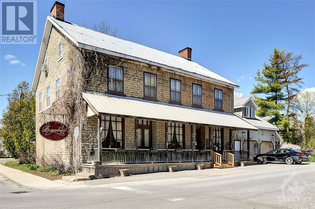 9 Bridge Street, Oxford Mills, Ontario K0G 1S0 - Photo 2 - 1238236