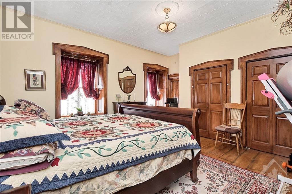 9 Bridge Street, Oxford Mills, Ontario K0G 1S0 - Photo 22 - 1238236