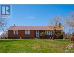 935 CONSTANT LAKE ROAD, eganville, Ontario