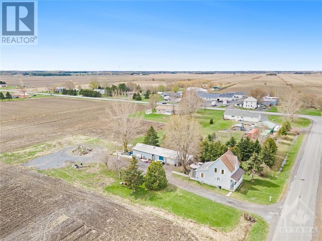 2217 700 ROUTE, st albert, Ontario