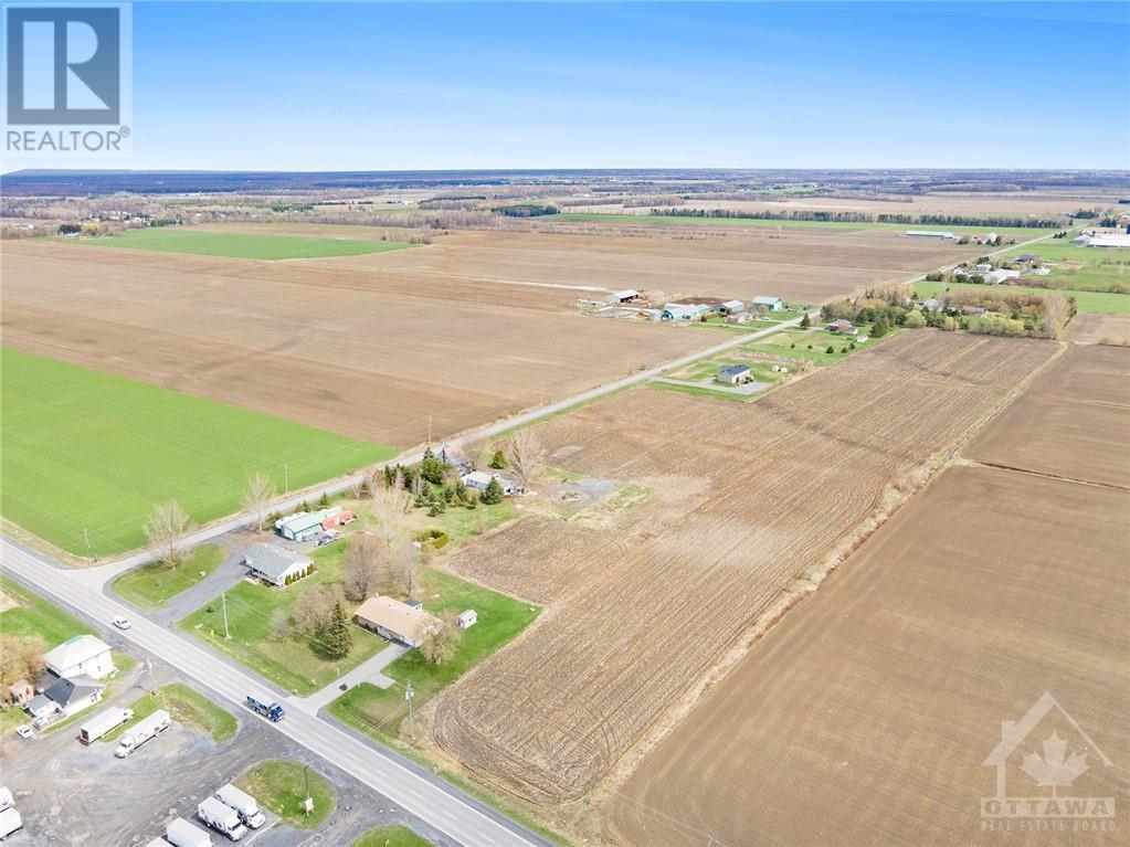 2217 700 Route, St Albert, Ontario K0A 1R0 - Photo 8 - 1240476