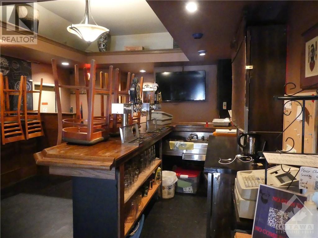 495 Somerset Street W, Ottawa, Ontario  K1R 5J7 - Photo 12 - 1241673