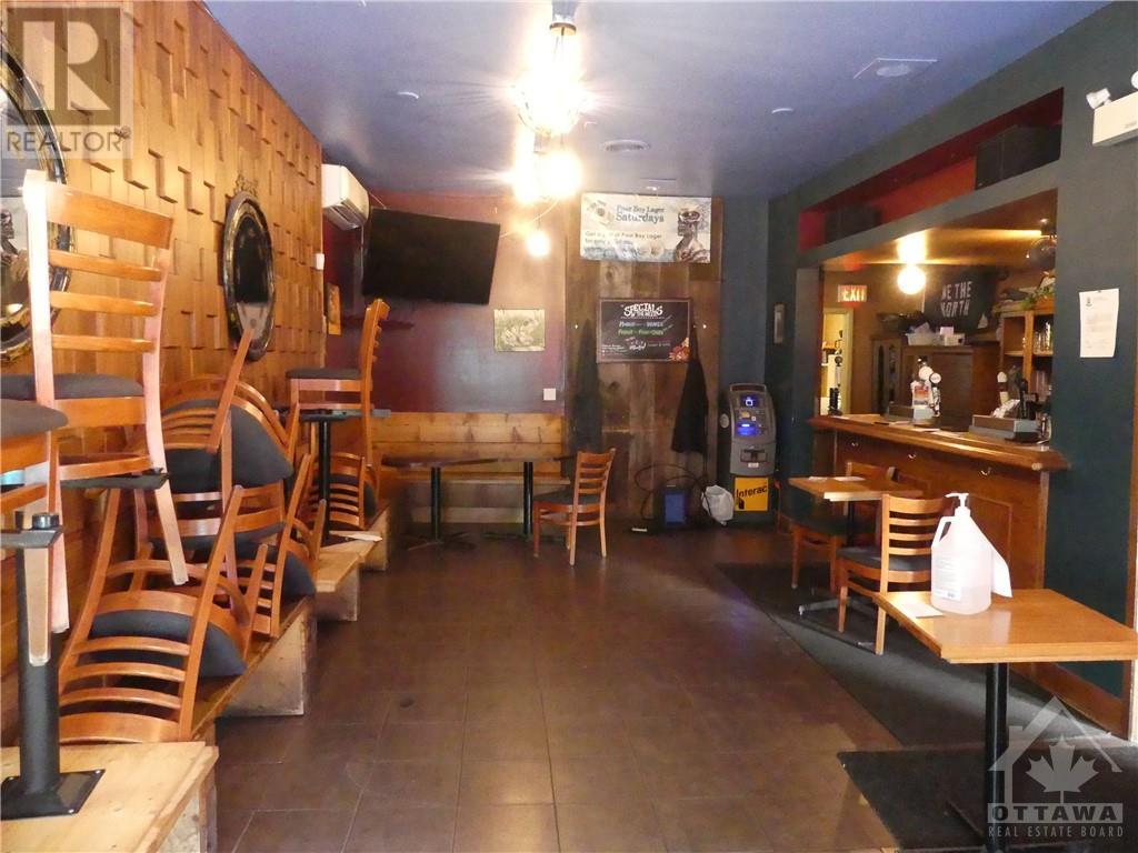 495 Somerset Street W, Ottawa, Ontario  K1R 5J7 - Photo 4 - 1241673