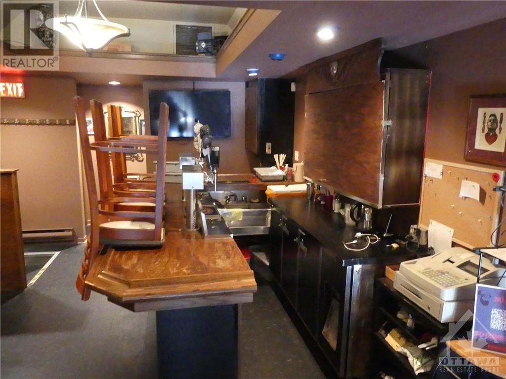495 Somerset Street W, Ottawa, Ontario  K1R 5J7 - Photo 9 - 1241673