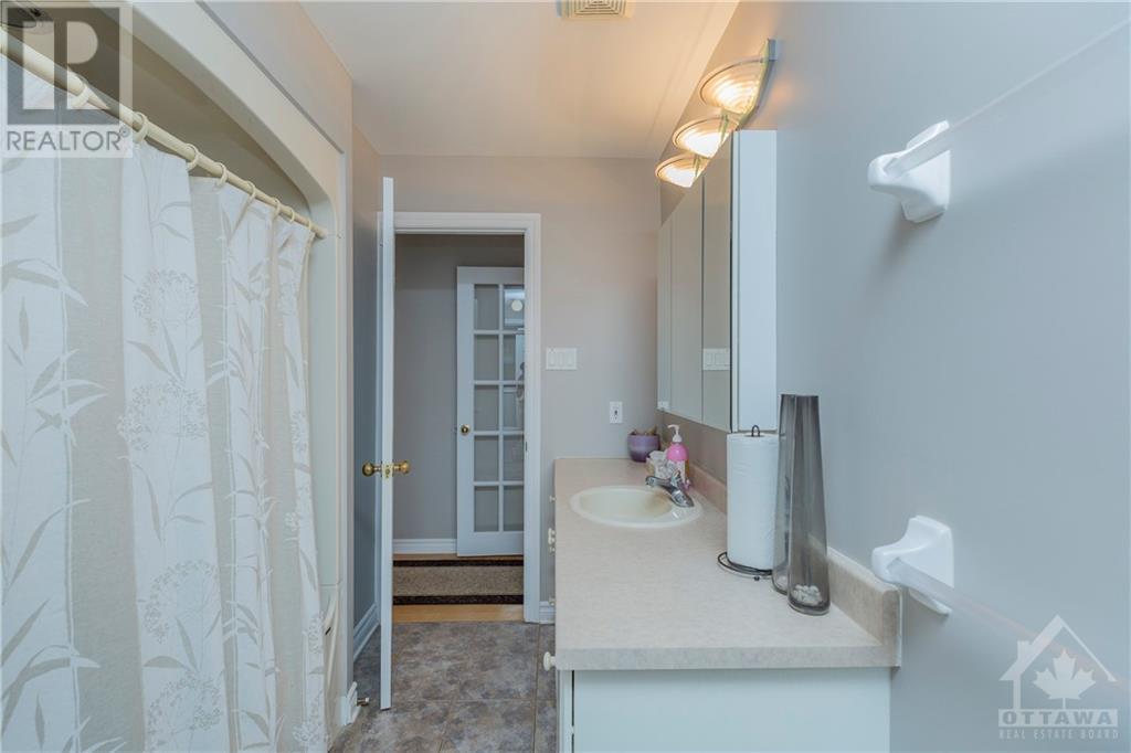 1823 Richardson Side Road, Carp, Ontario  K0A 1L0 - Photo 17 - 1237050