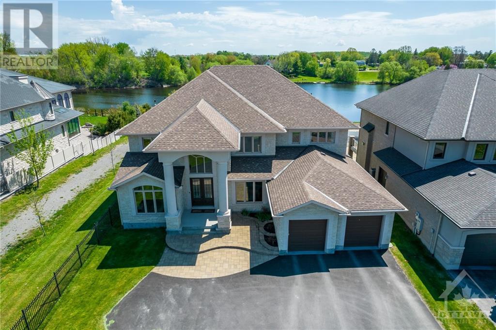 147 Winding Way, Ottawa, Ontario  K2C 3H1 - Photo 2 - 1242956