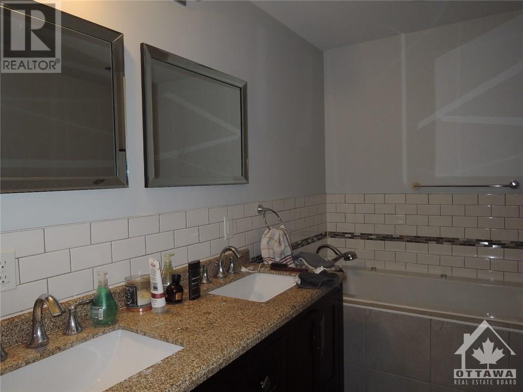 359 Fifth Avenue, Ottawa, Ontario  K1S 2N6 - Photo 4 - 1243464