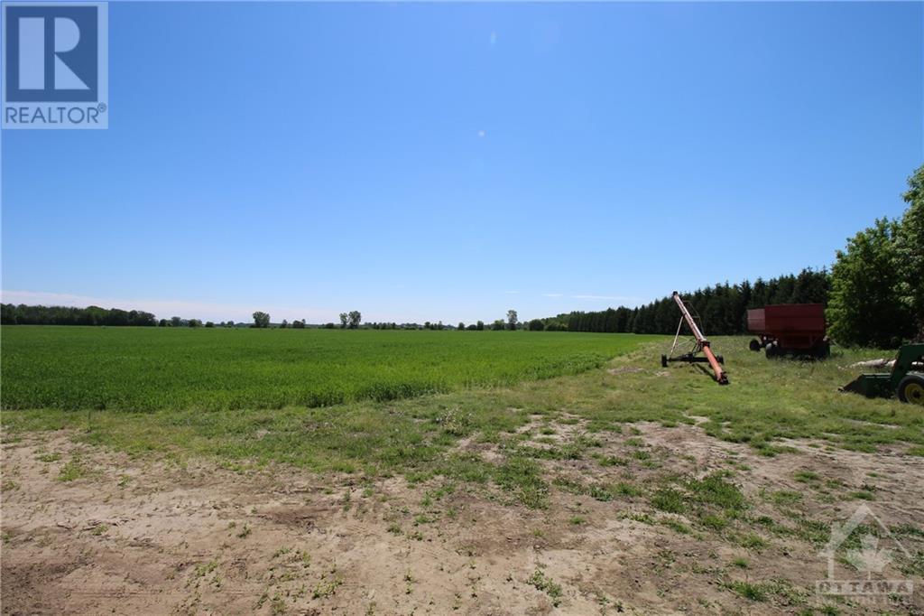 1217 Yorks Corners Road, Ottawa, Ontario  K0A 1V0 - Photo 2 - 1242253