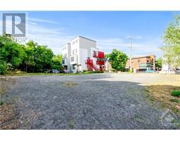 290 BOOTH STREET, ottawa, Ontario