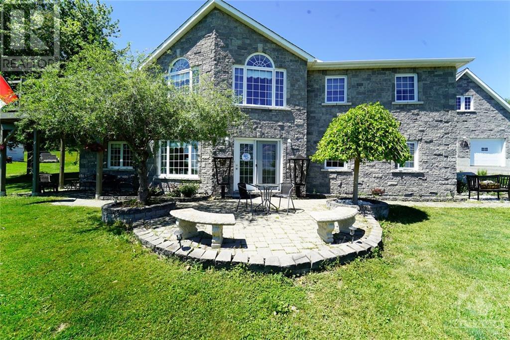 10275 County Rd 2 Road, Iroquois, Ontario  K0E 1K0 - Photo 1 - 1245322