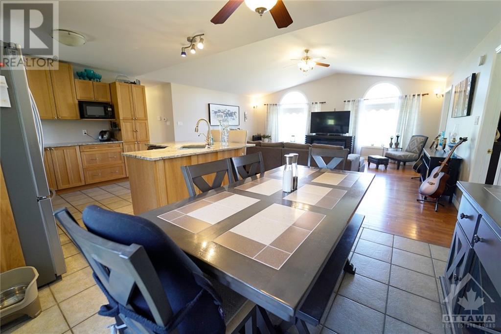 10275 County Rd 2 Road, Iroquois, Ontario  K0E 1K0 - Photo 19 - 1245322