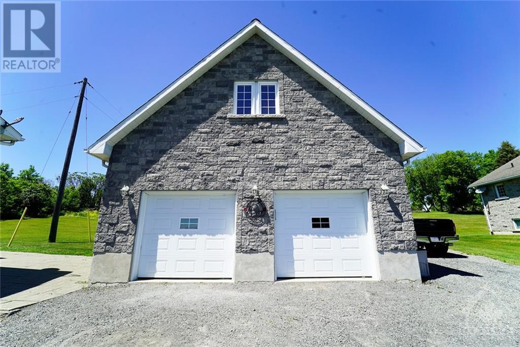 10275 County Rd 2 Road, Iroquois, Ontario  K0E 1K0 - Photo 4 - 1245322