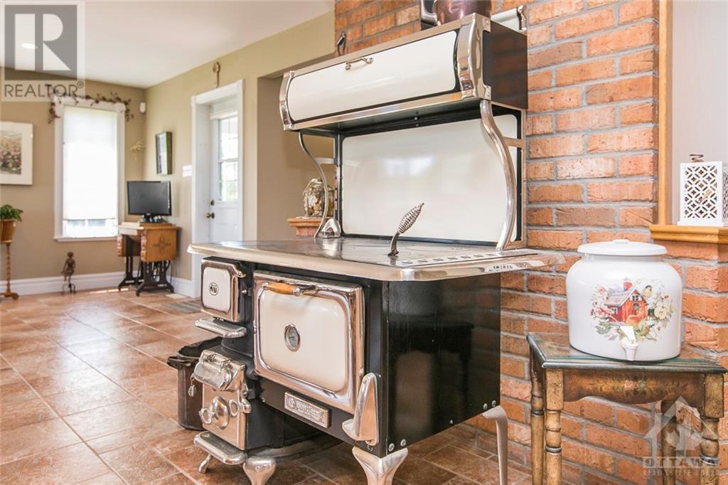 1333 Joanisse Road, Clarence-Rockland, Ontario  K0A 1N0 - Photo 10 - 1245793