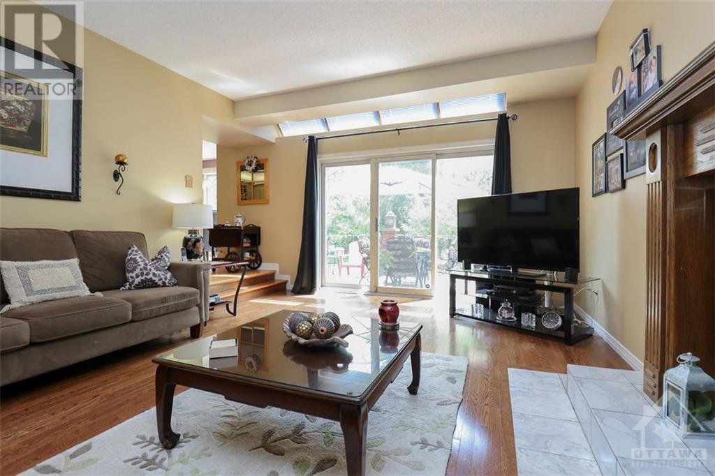 1716 St Barbara Street, Ottawa, Ontario  K1T 1M2 - Photo 11 - 1245871