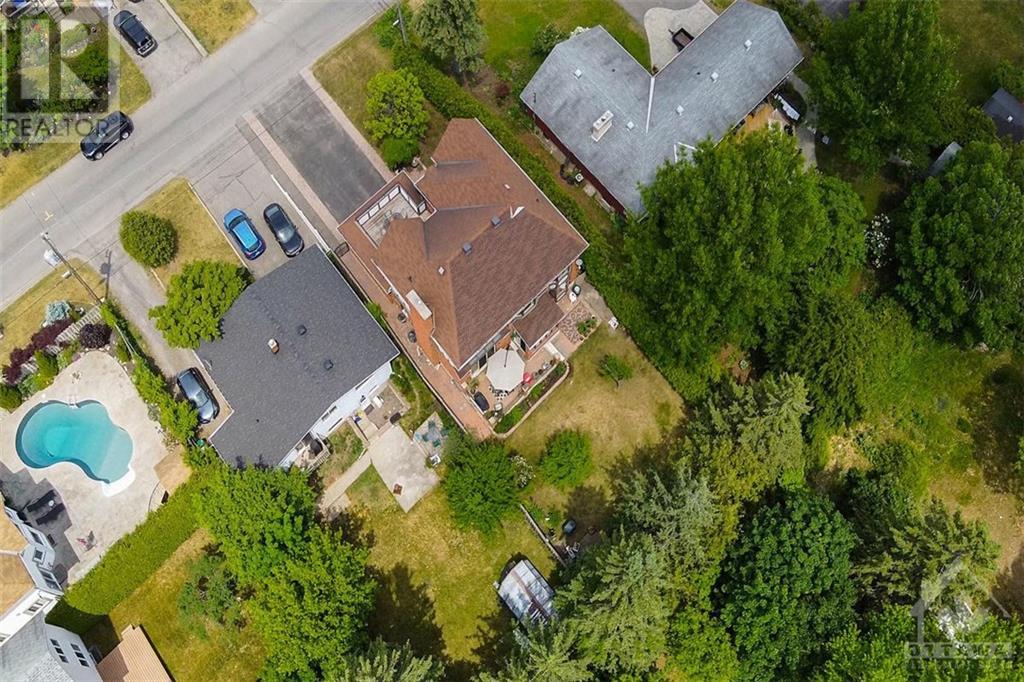 1716 St Barbara Street, Ottawa, Ontario  K1T 1M2 - Photo 2 - 1245871