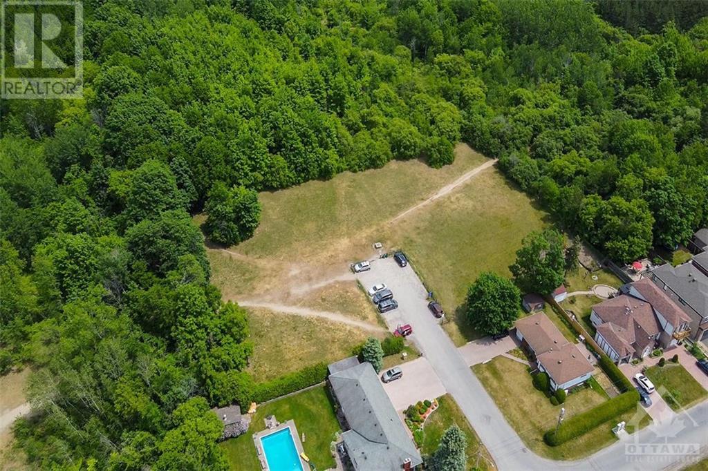 1716 St Barbara Street, Ottawa, Ontario  K1T 1M2 - Photo 4 - 1245871