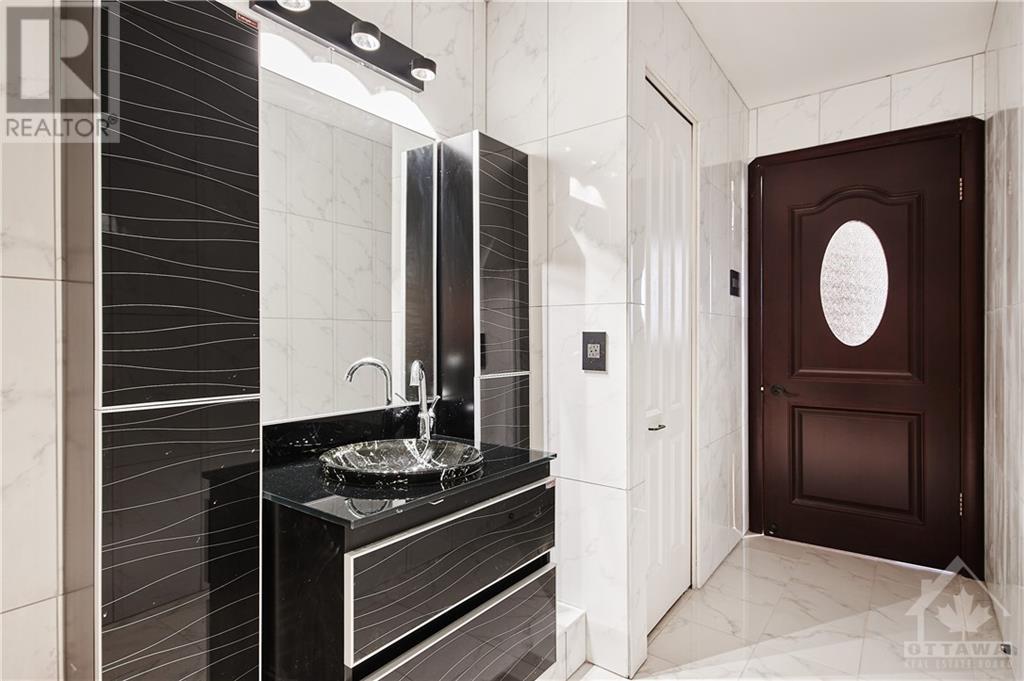 131 Wurtemburg Street Unit#802, Ottawa, Ontario  K1N 1J2 - Photo 10 - 1246220