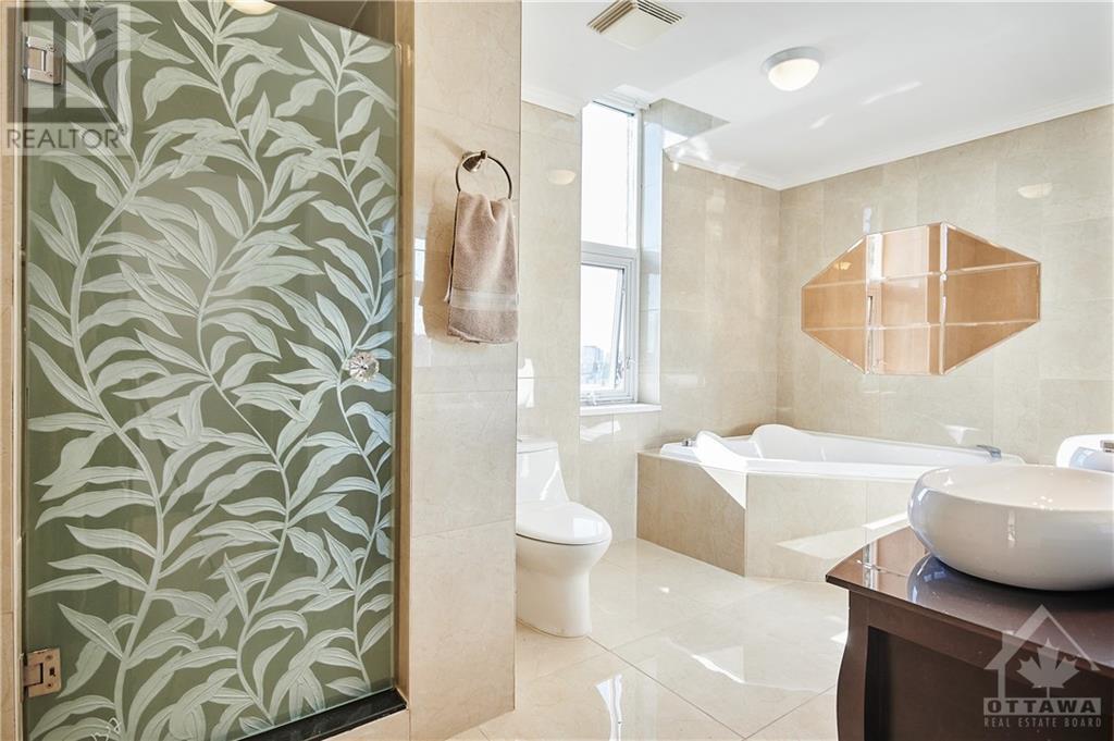 131 Wurtemburg Street Unit#802, Ottawa, Ontario  K1N 1J2 - Photo 15 - 1246220