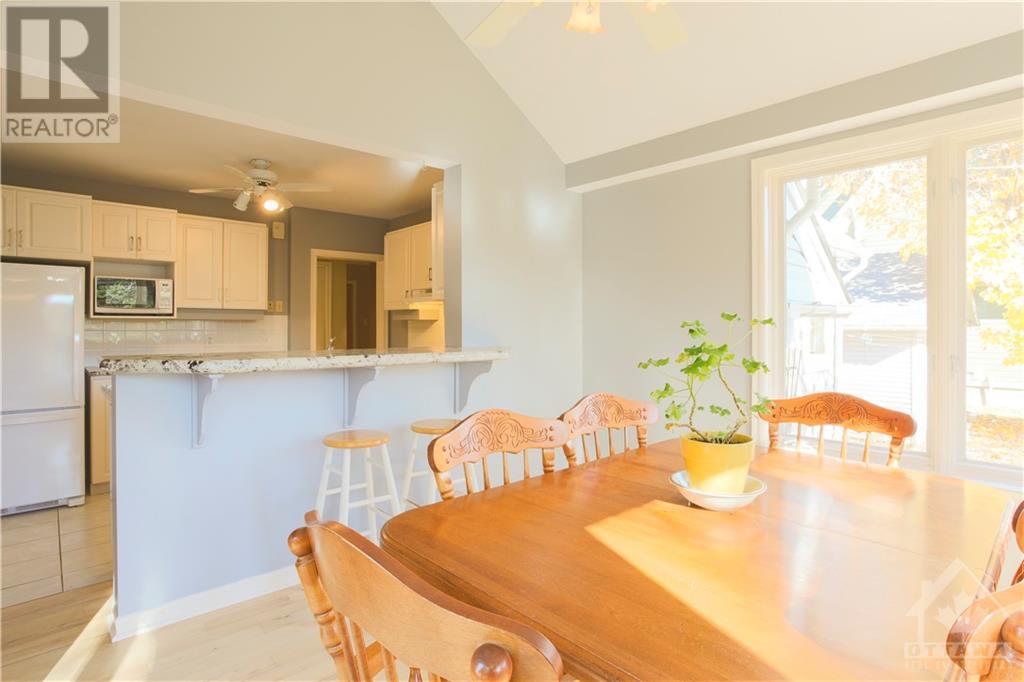 98 Cote-Des-Neiges Road, Ottawa, Ontario  K2G 2E1 - Photo 12 - 1246456