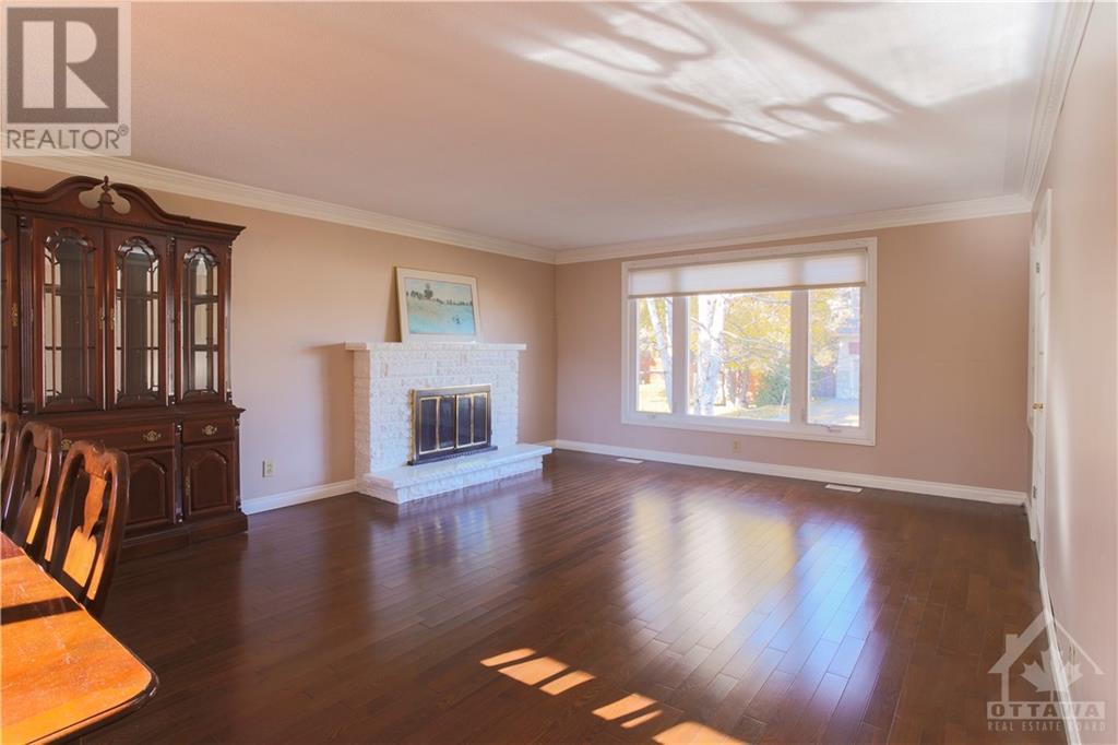98 Cote-Des-Neiges Road, Ottawa, Ontario  K2G 2E1 - Photo 16 - 1246456